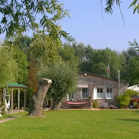 別荘 Ferienhaus Am Achterwasser In Luetow Lütow