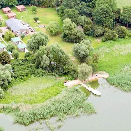 別荘 Ferienhaus Am Achterwasser In Luetow Lütow